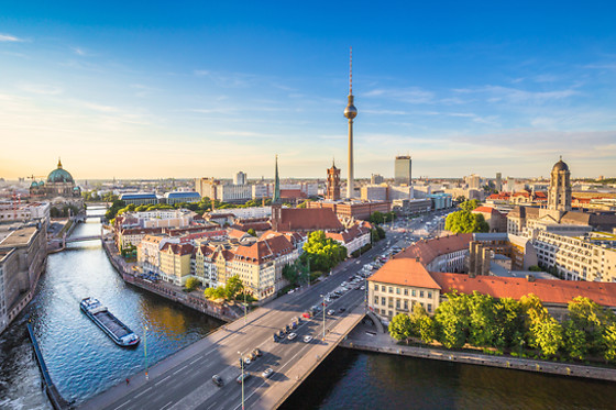 B2B - OVERNATNING I BERLIN, PARIS ELLER KØBENHAVN