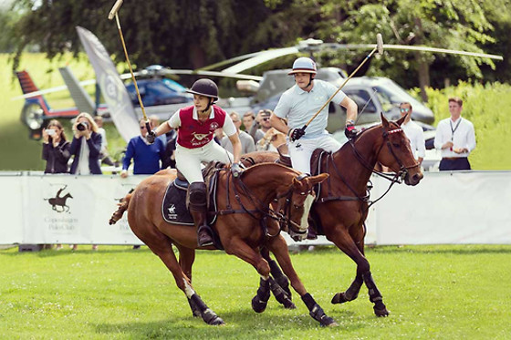 POLOSPILLER FOR EN DAG