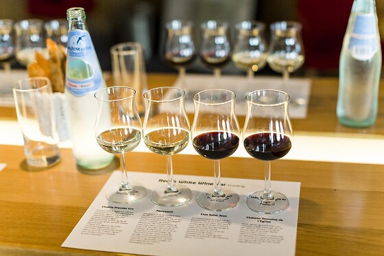 PREMIUMCRUISE MED VINSMAGNING - AFREJSE: TORS-LØRDAG