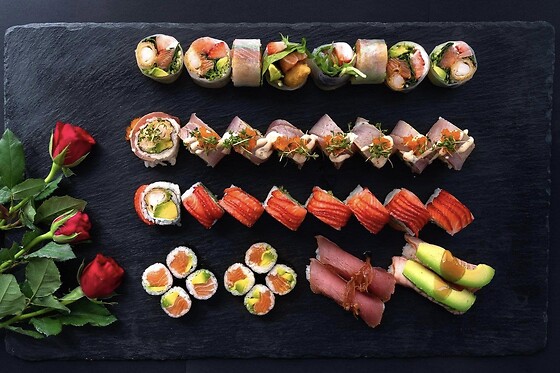 SUSHI FOR 2 HOS SUSHI2500