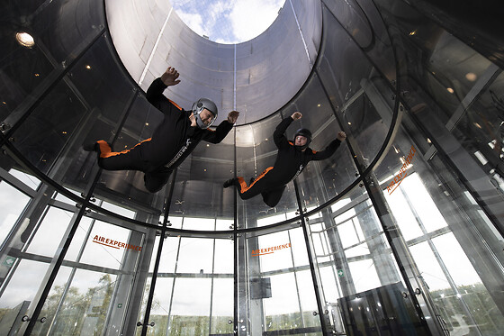 INDOOR SKYDIVING