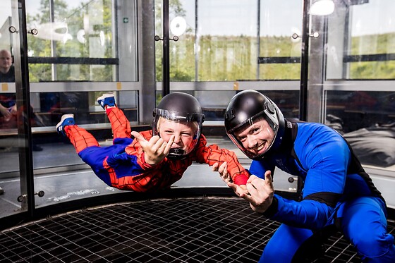 INDOOR SKYDIVING