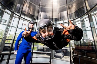 INDOOR SKYDIVING