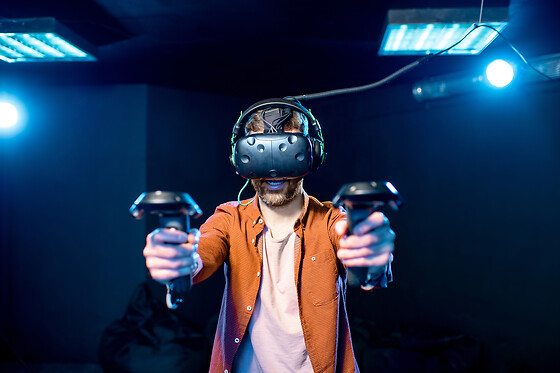 VIRTUAL REALITY