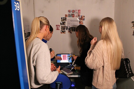 B2B - LOCKED ESCAPE ROOM FOR 2