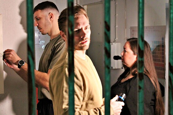 B2B - LOCKED ESCAPE ROOM FOR GRUPPE