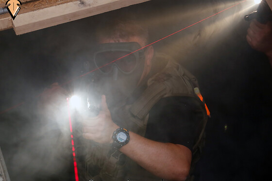 SWAT for 1 (Special Weapons And Tactics) hos Siras Academy