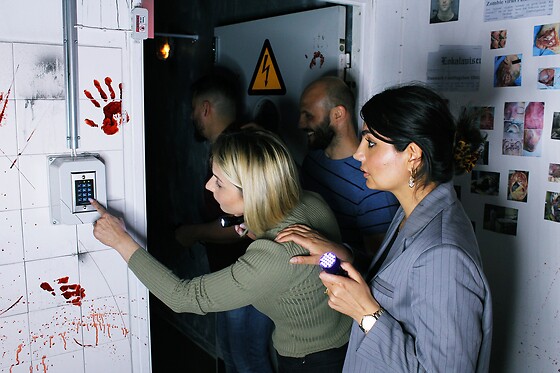 LOCKED ESCAPE ROOM FOR GRUPPE