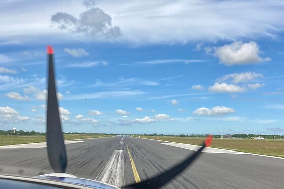 Flyveoplevelse for 1-3 personer hos Flight4000