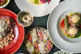 9-retters menu for 2 hos KARGO APARTMENT