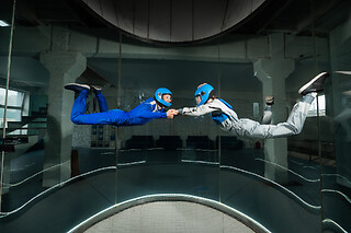 VALGFRI OPLEVELSE - ACTION & SPORT