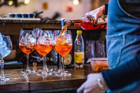CAFÉHYGGE ELLER COCKTAILHYGGE
