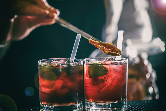 COCKTAILS FOR 2