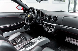 Kom ud og kør Ferrari for 1 hos Ferraripilot