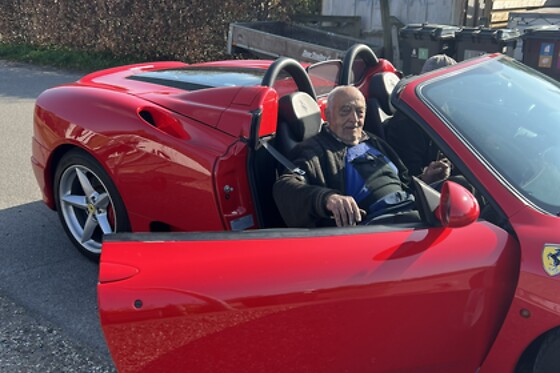 Kom ud og kør Ferrari for 1 hos Ferraripilot
