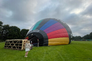FLYV I LUFTBALLON