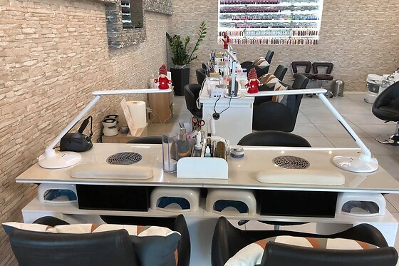 Gellak for 1 hos BROEN Nails
